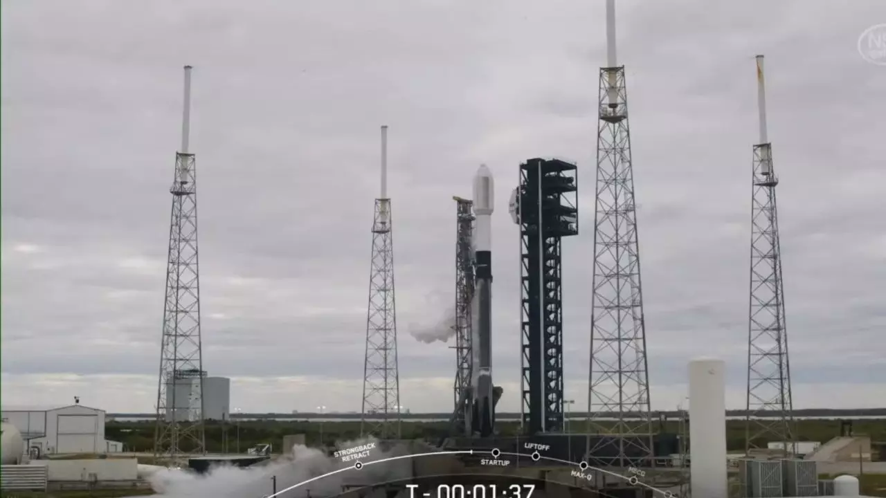 SpaceX ने अंतरिक्ष में की इंडियन सैटेलाइट GSAT-20 की लॉन्चिंग, ISRO ने क्यों ली एलन मस्क की मदद?