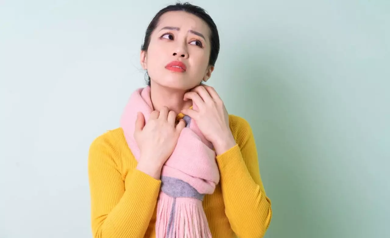 सर्दियों में ऊनी कपड़ों से होती है एलर्जी? अपनाएं ये तरीके; नहीं होगी परेशानी