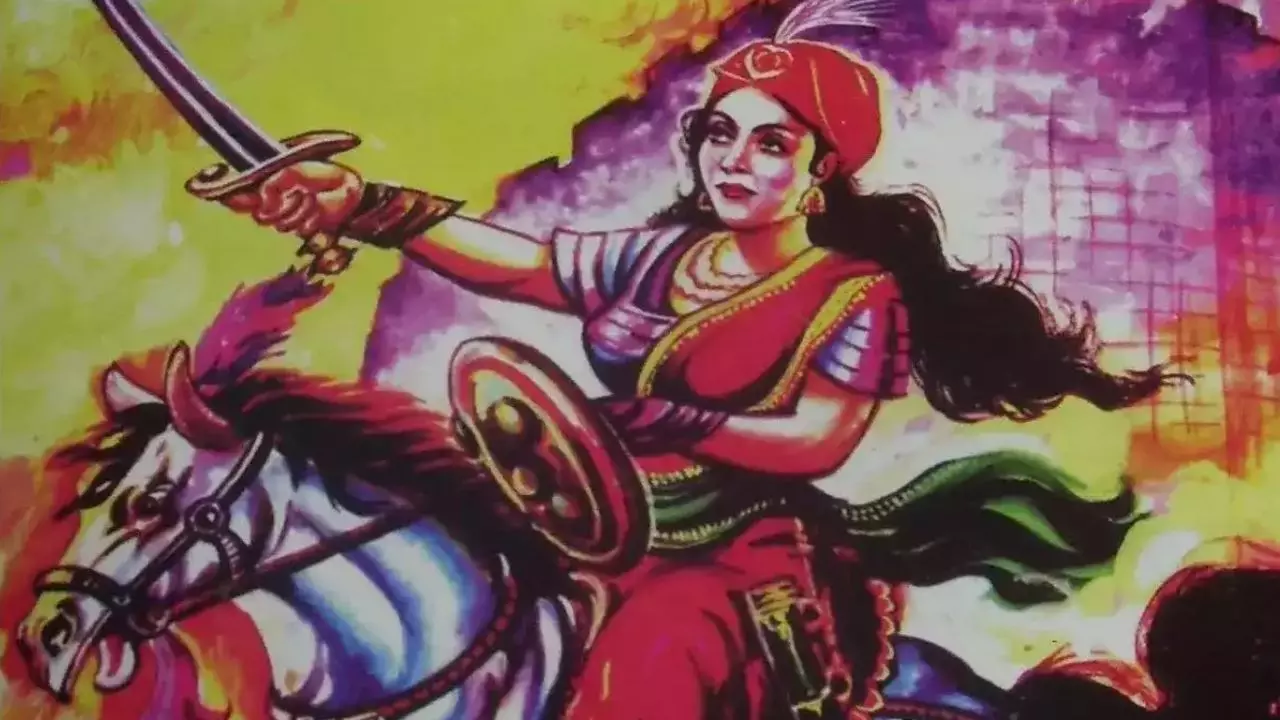 रानी लक्ष्मीबाई के लिए झलकारी बाई ने अंग्रेजों से लिया था लोहा, एक-दूसरे से मिलती थी शक्ल