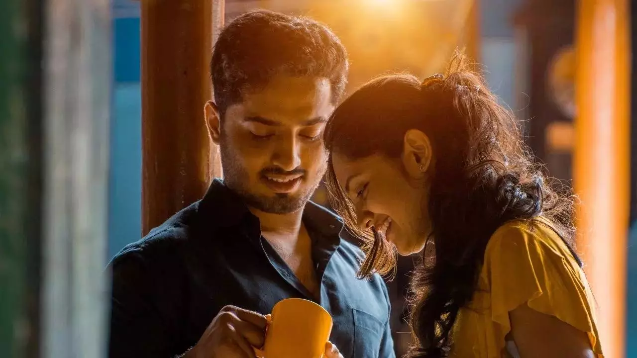 पति को छोड़ दूसरे पुरुष से क्यों प्यार करने लगती हैं शादी शुदा औरतें? वजह जान हो जाएंगे हैरान पति को छोड़ दूसरे पुरुष से क्यों प्यार करने लगती हैं शादी शुदा औरतें? वजह जान हो जाएंगे हैरान