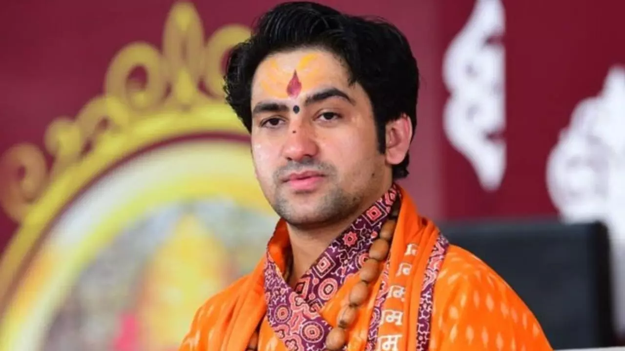 बाबा बागेश्‍वर ने क्‍यों शुरू की हिंदू एकता यात्रा, 9 दिन के इस आयोजन से क्‍या हासिल करना चाहते हैं धीरेंद्र शास्त्री?