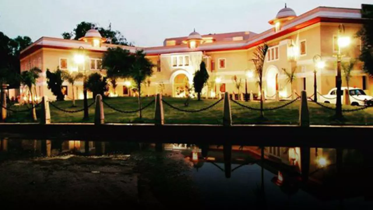 पहले हिमाचल भवन और अब बीकानेर हाउस, आखिर कोर्ट को क्‍यों देना पड़ा यह आदेश?