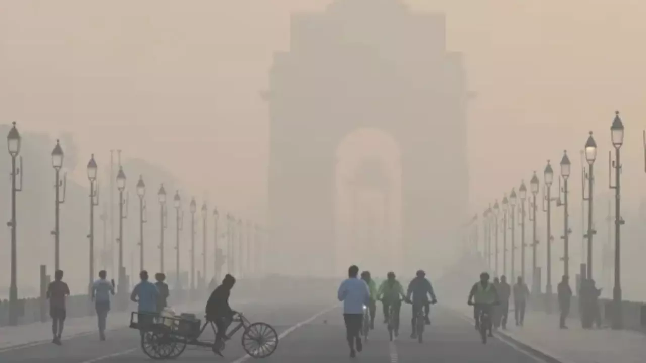 Pollution in Delhi: कब मिलेगी राहत? पांच दिनों बाद बेहद खराब स्थिति में सुधार? जानें आज का हाल