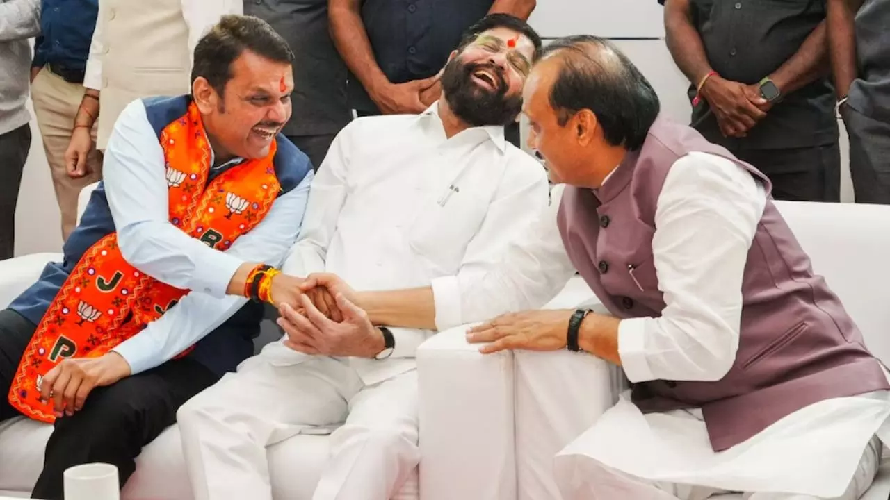 हमारे पास शिंदे से दोगुनी सीट, क्या भाजपा महाराष्ट्र में अपने सबसे बड़े नेता फडणवीस को बनाएगी मुख्यमंत्री?
