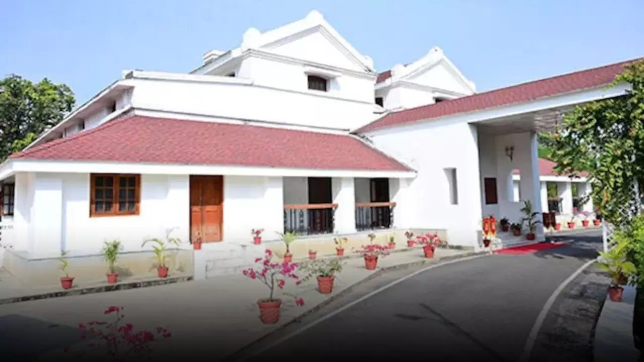 क्या है 186 साल पुराने देहरादून के राष्ट्रपति भवन की कहानी? अप्रैल से आम जनता के हवाले