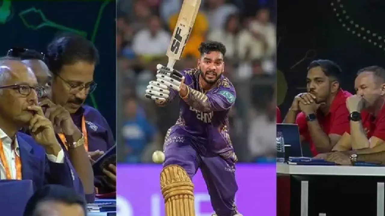 KKR ने वेंकटेश अय्यर पर लगाया बड़ा दांव, 23.75 करोड़ में टीम में किया शामिल, बने तीसरे सबसे महंगे खिलाड़ी