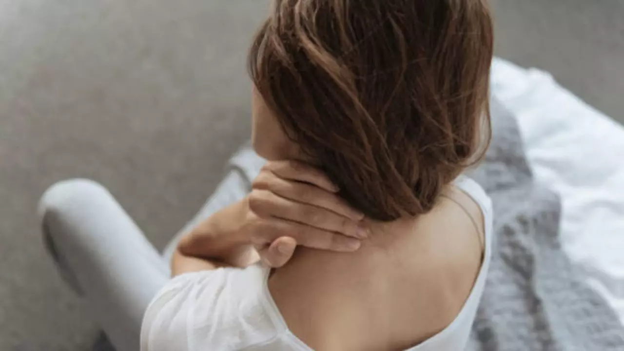 महिलाओं में अलग होते हैं हार्ट अटैक के लक्षण? जानें कैसे करें पहचान