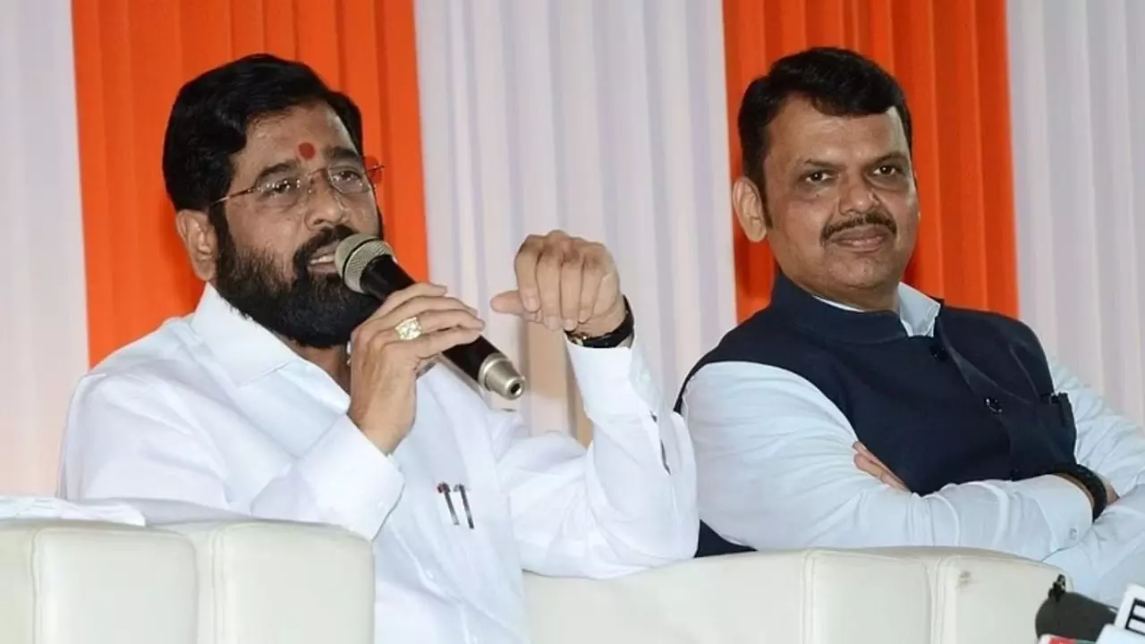 CM के तौर पर फडणवीस के नाम पर लगी मुहर; शिंदे के बेटे बन सकते हैं उपमुख्यमंत्री; रिपोर्ट