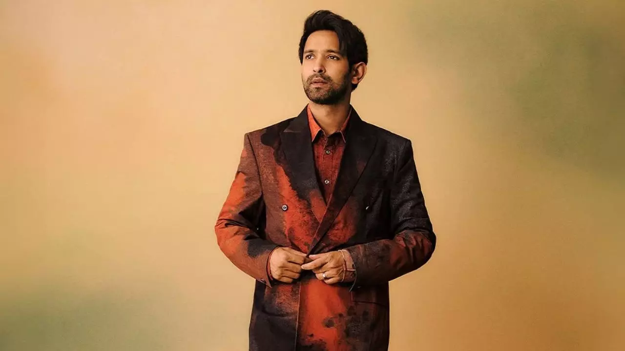 12वीं फेल फेम Vikrant Massey ने आखिर अपने करियर के पीक पर क्यों कहा सिनेमा को अलविदा?