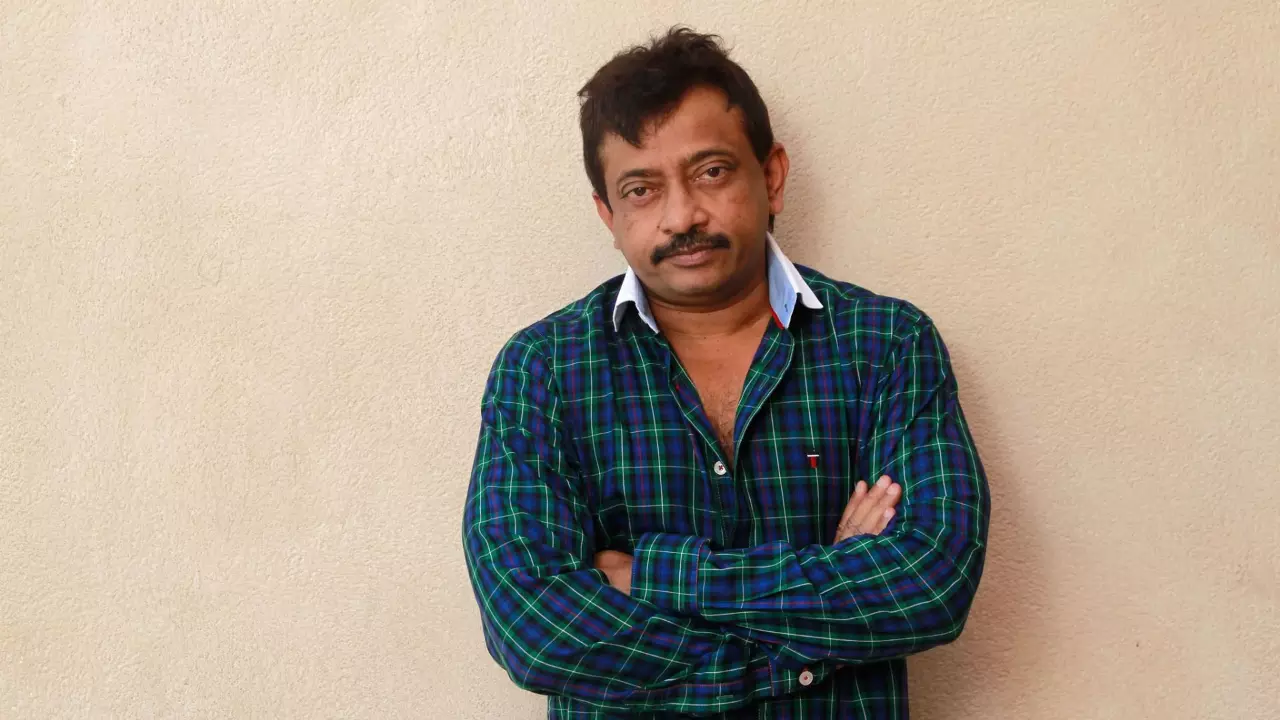Pushpa 2 की हाई रेट टिकट के बचाव में उतरे Ram Gopal Varma, कहा- इतना रोना क्यों