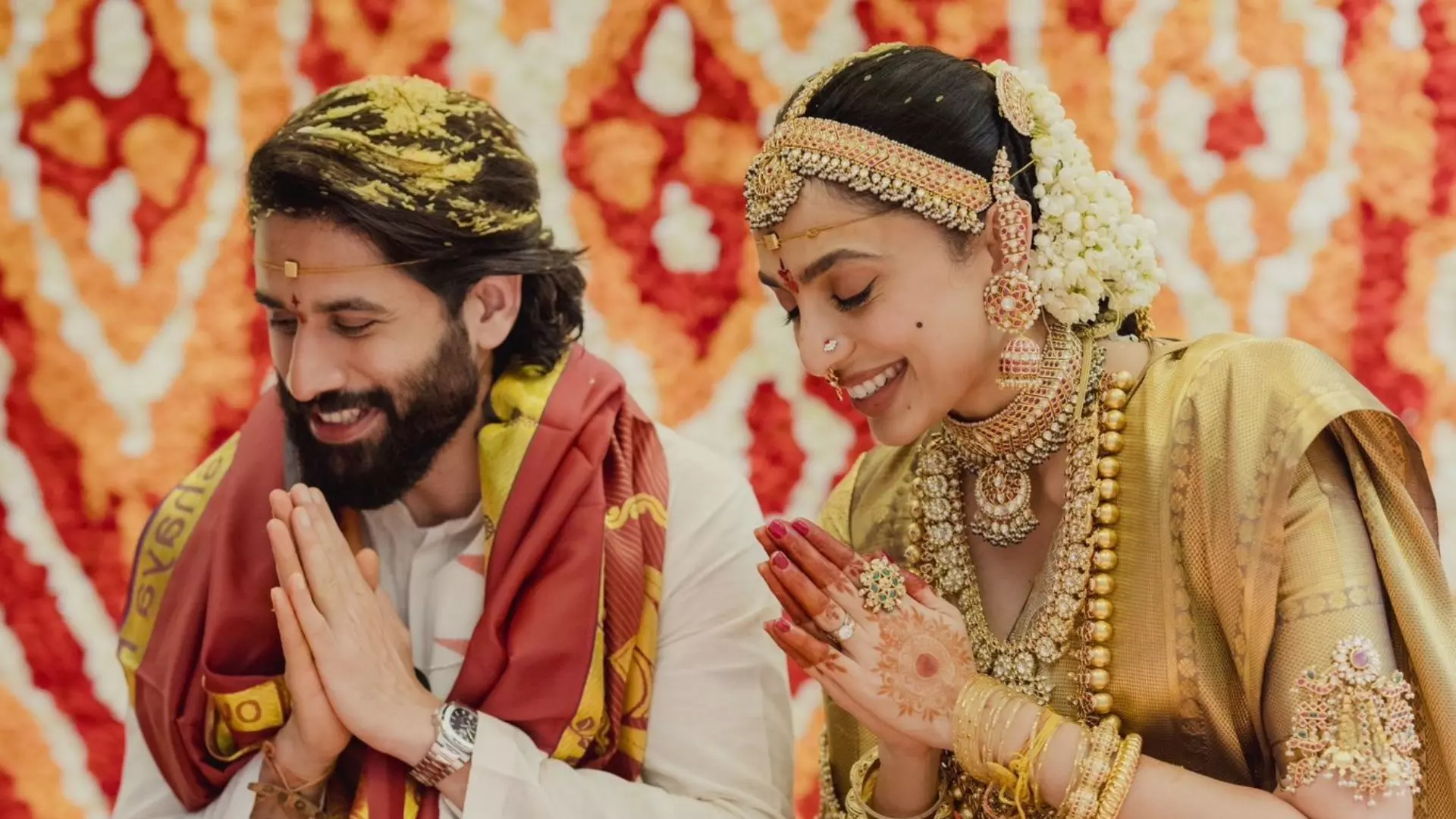 Naga Chaitanya के मंगलसूत्र पहनाते ही Sobhita Dhulipala के आंखों से छलके आंसू, वायरल हुआ वीडियो Naga Chaitanya के मंगलसूत्र पहनाते ही Sobhita Dhulipala के आंखों से छलके आंसू, वायरल हुआ वीडियो
