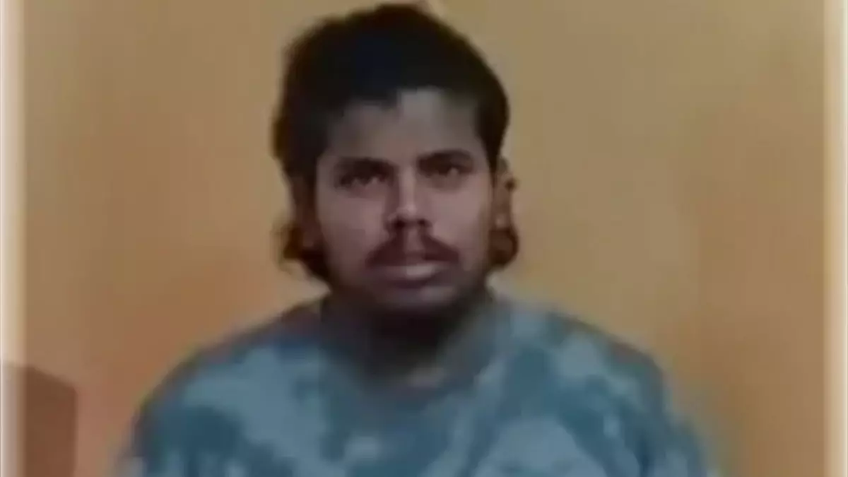 प्यार में बेवफाई! पहले बनाया प्राइवेट वीडियो, अब प्रेमिका को कर रहा लग्जरी कार के लिए ब्लैकमेल