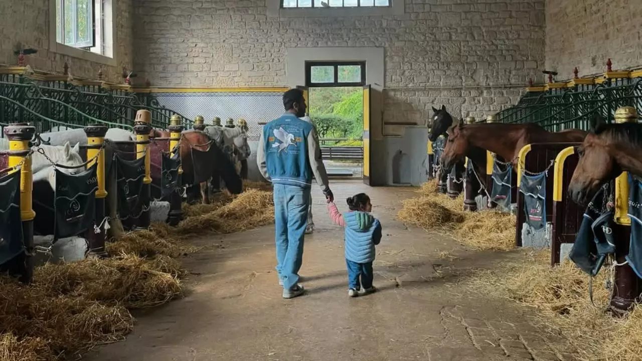 डायरेक्टर ने पीटा, सेट पर की साफ-सफाई, आज ये एक्टर दे रहा है शाहरुख- सलमान को टक्कर