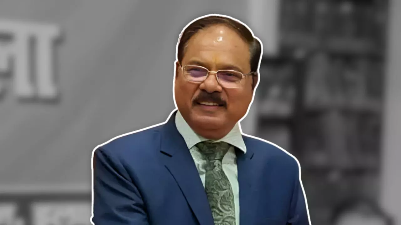 गाय को बताया राष्ट्रीय पशु, तो मुस्लिमों को कहा कठमुल्ला, कौन हैं विवादास्पद बयान देने वाले जस्टिस शेखर कुमार यादव?