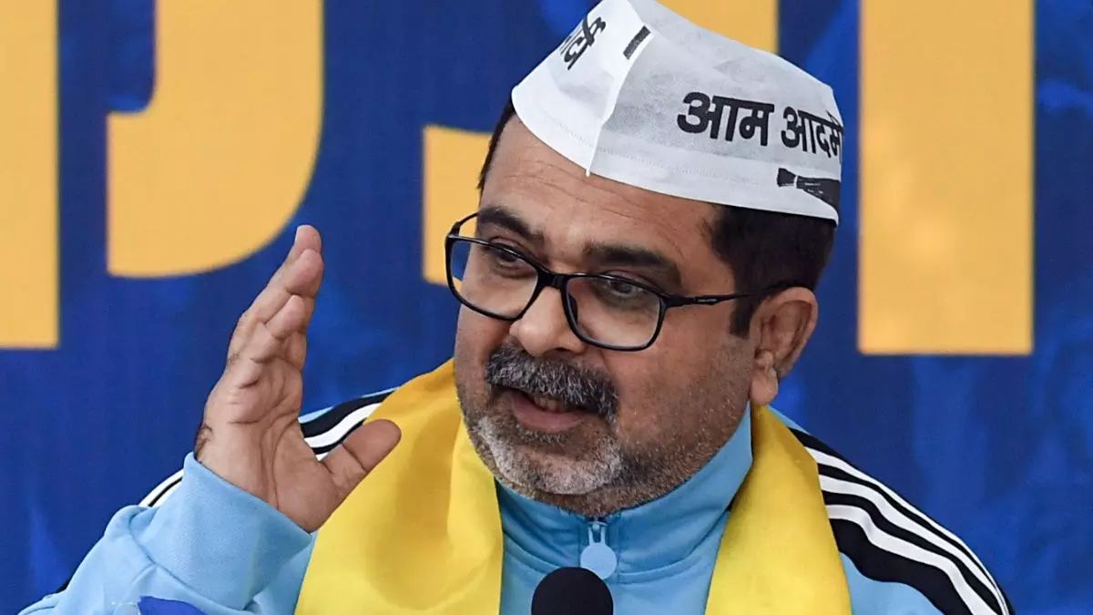 Avadh Ojha को पटपड़गंज सीट से ही AAP ने क्यों दिया टिकट? छिपा हुआ है यह बड़ा राज