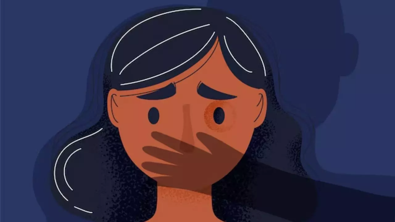 युवक ने पहले दिया शादी का झांसा फिर 2 लाख में बेचा, पीड़ित युवती ने सुनाई आपबीती