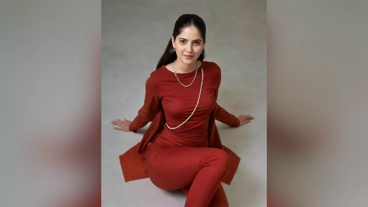 जया किशोरी की ये फोटो क्यों हो रही वायरल? जानें हकीकत, ये क्या बोले यूजर्स