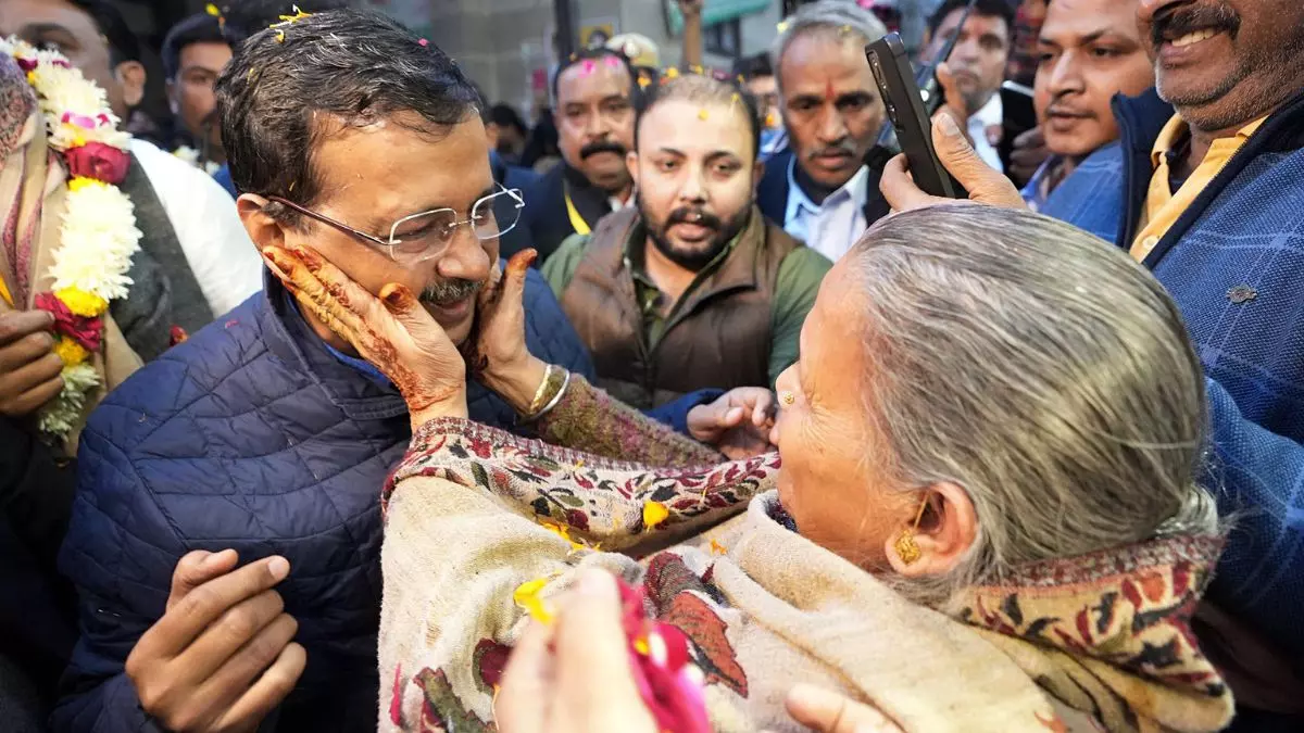 क्‍या दिल्‍ली चुनाव में भी गेमचेंजर साबित होगी महिला सम्‍मान योजना? केजरीवाल ने किया एलान