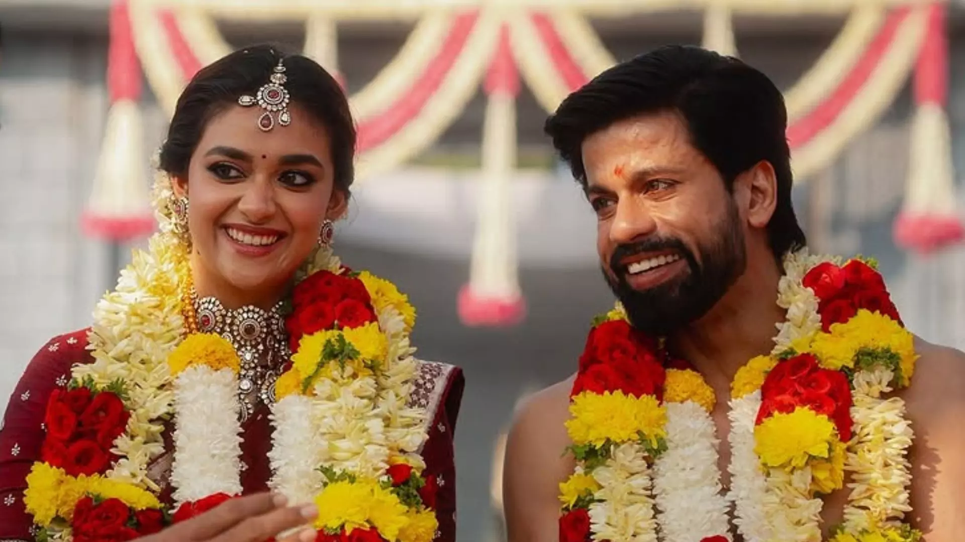 15 साल की डेटिंग के बाद एक दूजे के हुए Keerthy Suresh और Antony Thattil, गोवा में रचाई शादी 15 साल की डेटिंग के बाद एक दूजे के हुए Keerthy Suresh और Antony Thattil, गोवा में रचाई शादी