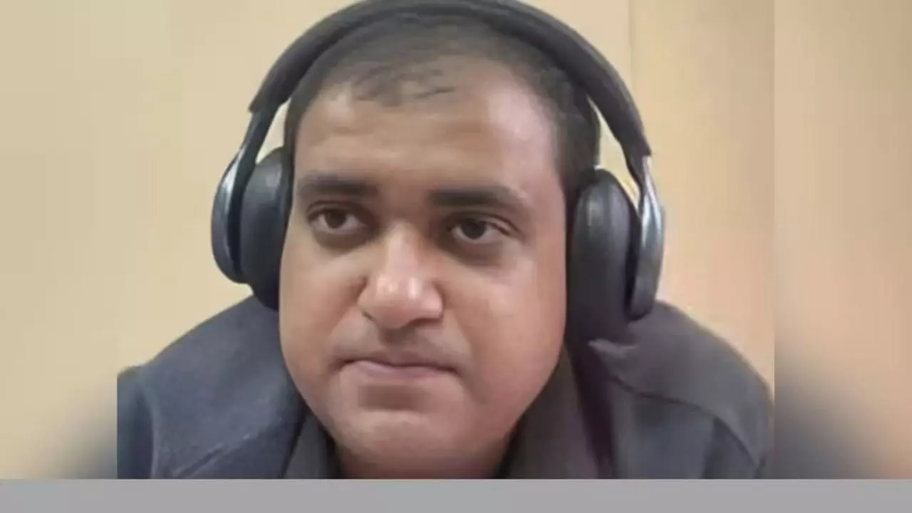 अतुल सुभाष की सैलरी थी 84 हजार रुपये, तो पत्नी को कितना मिलता था गुजारा भत्ता? अतुल सुभाष की सैलरी थी 84 हजार रुपये, तो पत्नी को कितना मिलता था गुजारा भत्ता?