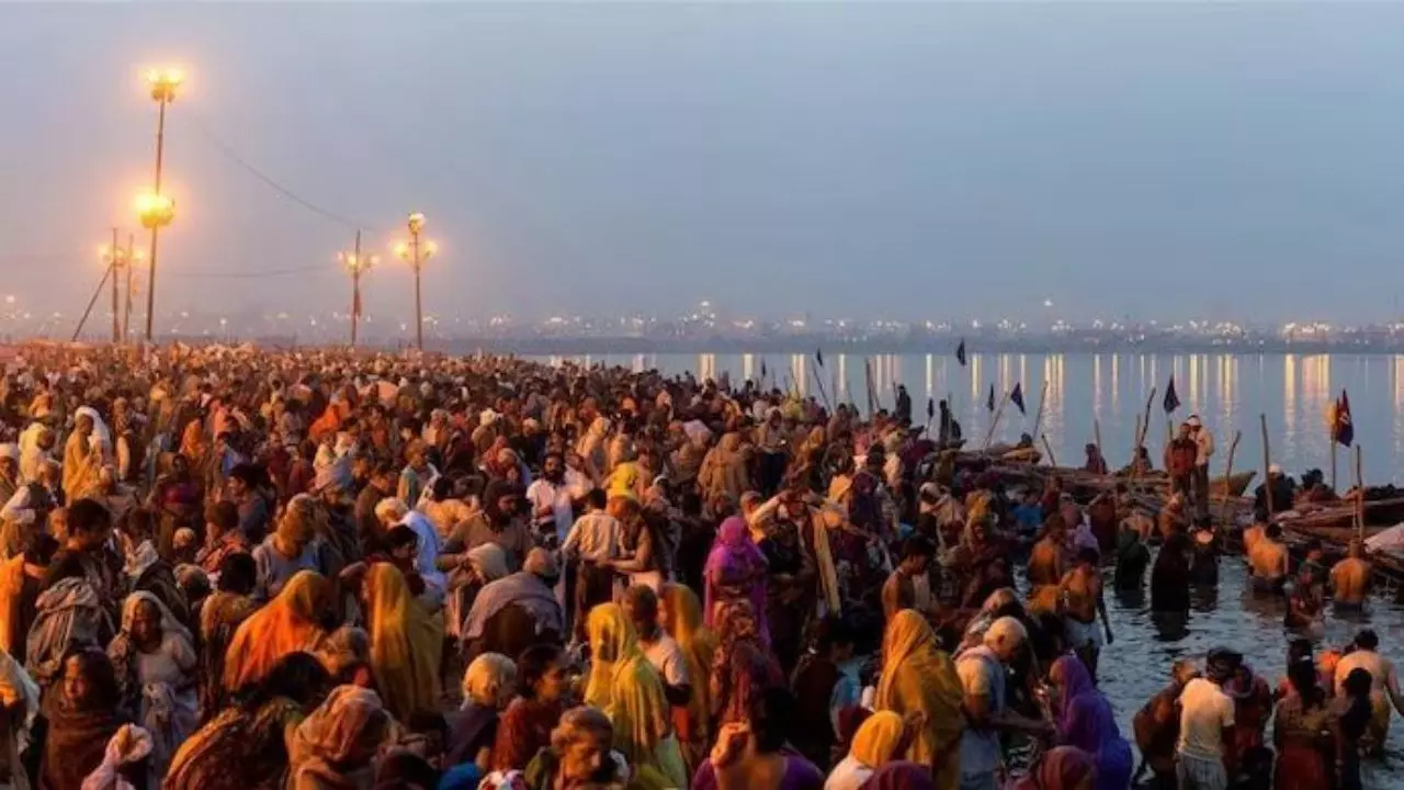 महाकुंभ में कब-कब होगा शाही स्नान, जानिए इसके पीछे का धार्मिक महत्व