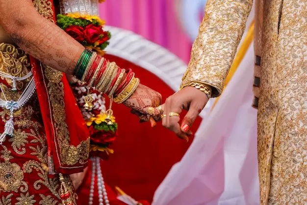 चचेरे भाई से पत्नी करती थी प्यार, शादी के चार दिन बाद रची पति की हत्या की साजिश