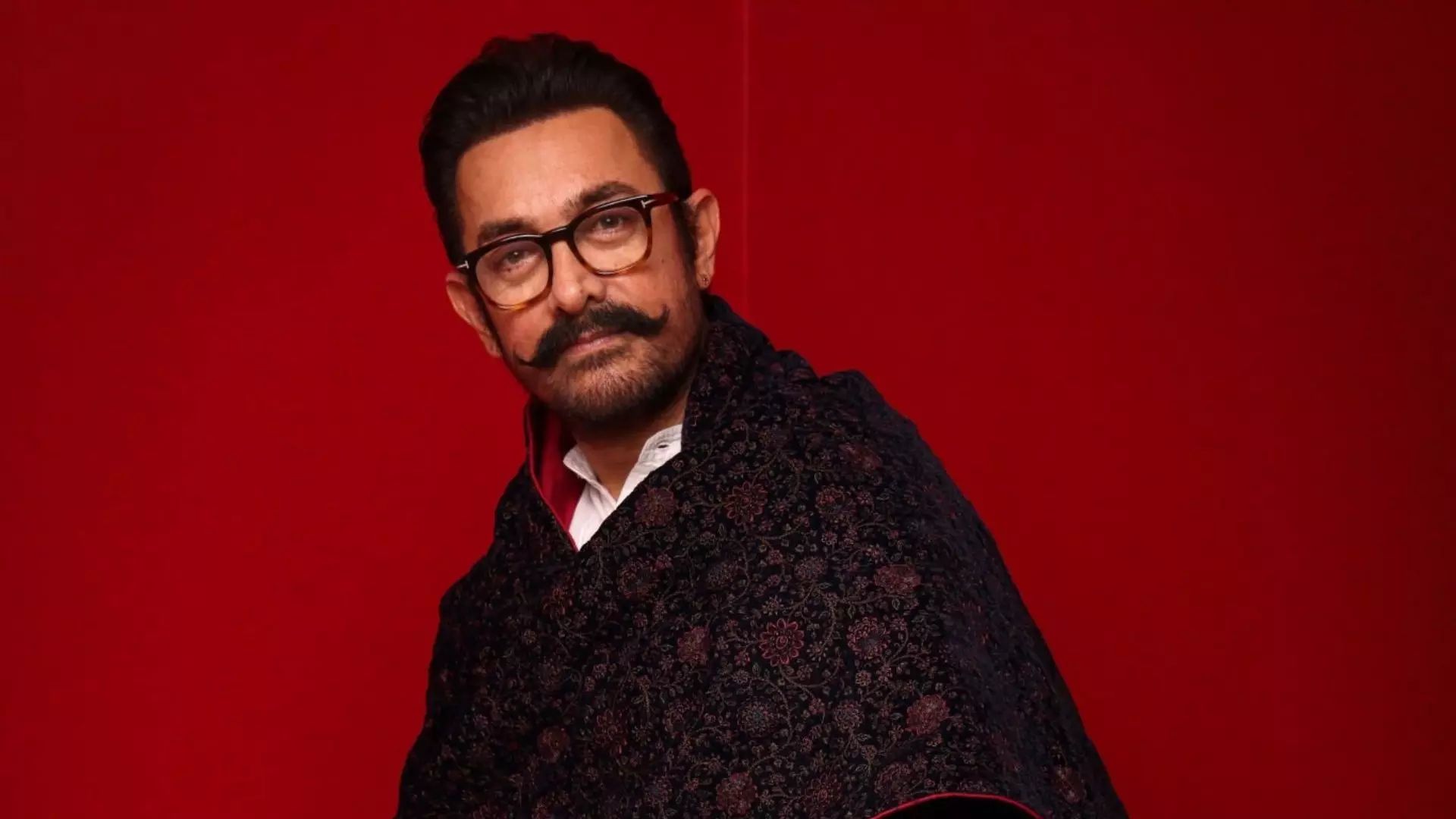 अपने ड्रीम प्रोजेक्ट Mahabharat से डर रहे हैं Aamir Khan, कहा- यह भारतीयों के बेहद करीब है अपने ड्रीम प्रोजेक्ट Mahabharat से डर रहे हैं Aamir Khan, कहा- यह भारतीयों के बेहद करीब है