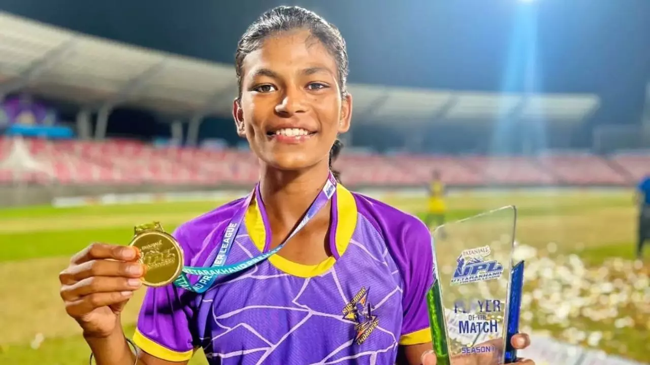 टीम में पहले ही मौजूद लेग स्पिनर, फिर भी RCB ने क्यों लगाया उत्तराखंड की इस खिलाड़ी पर दांव