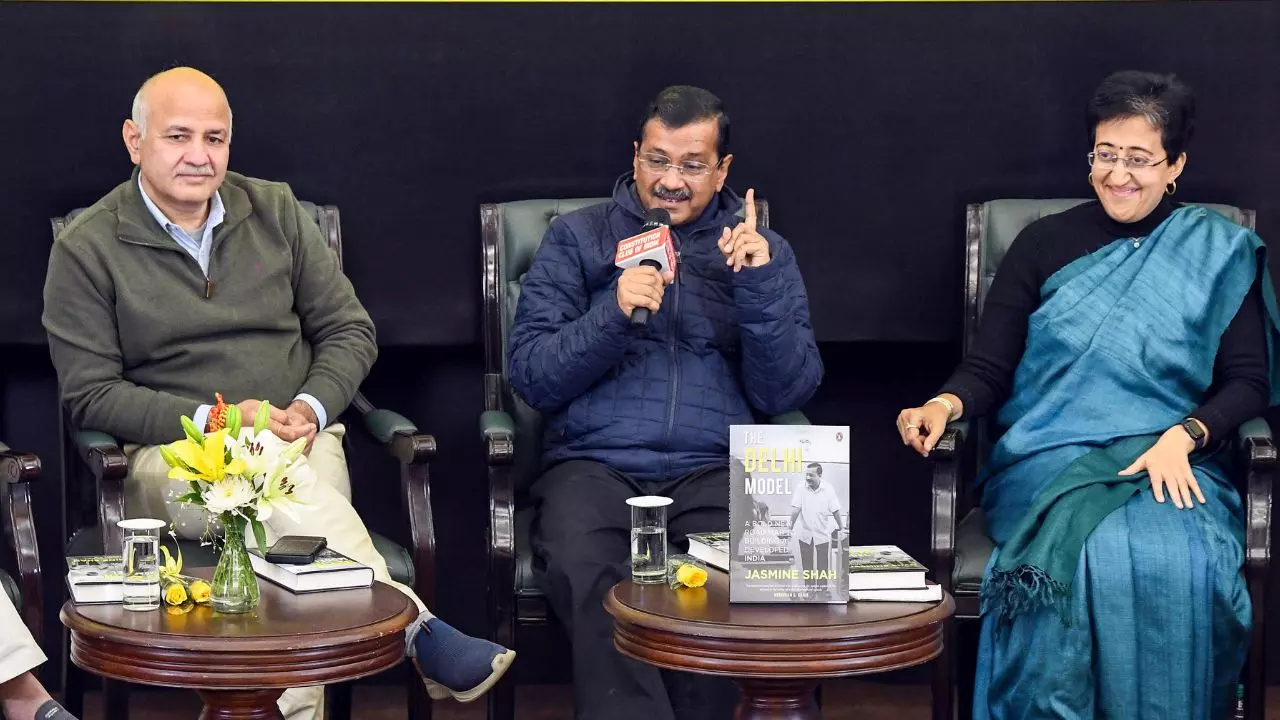 सिसोदिया तक की बदलनी पड़ी सीट, AAP को कई विधायकों पर नहीं रहा भरोसा, आखिर क्‍यों?
