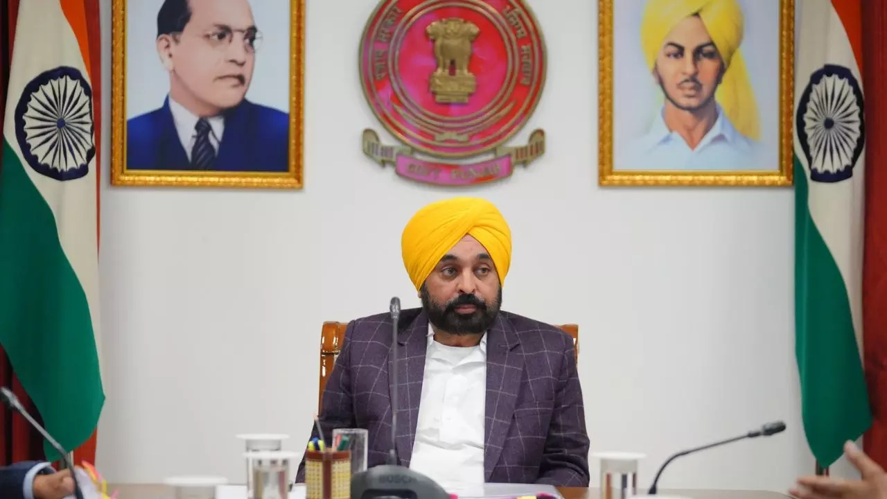 पंजाब में अब स्मार्ट कार्ड से मिलेगा राशन, मान सरकार का बड़ा फैसला पंजाब में अब स्मार्ट कार्ड से मिलेगा राशन, मान सरकार का बड़ा फैसला