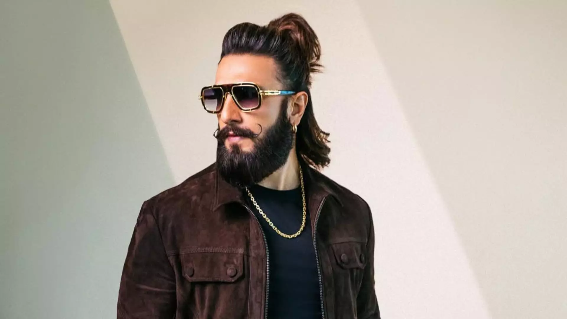 अनहेल्दी है Ranveer Singh का प्रोटीन बार? सोशल मीडिया इंफ्लुएंसर ने किया दावा अनहेल्दी है Ranveer Singh का प्रोटीन बार? सोशल मीडिया इंफ्लुएंसर ने किया दावा