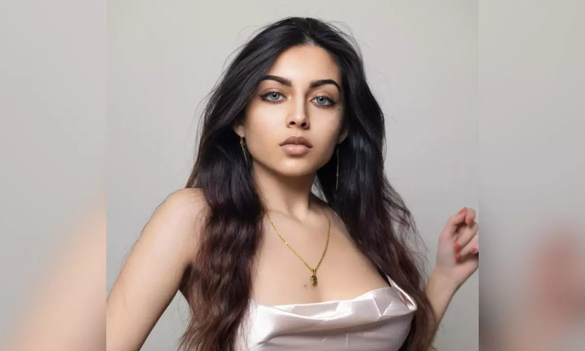 Phd छोड़ OnlyFans मॉडल बनीं यूट्यूबर जारा डार, कमाए 8.5 करोड़, जानें उनकी कहानी
