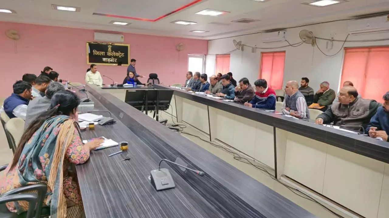 1 फोन से खुली जल जीवन मिशन की हकीकत, IAS टीना डाबी के सामने हुआ अफसरों का पर्दाफाश 1 फोन से खुली जल जीवन मिशन की हकीकत, IAS टीना डाबी के सामने हुआ अफसरों का पर्दाफाश