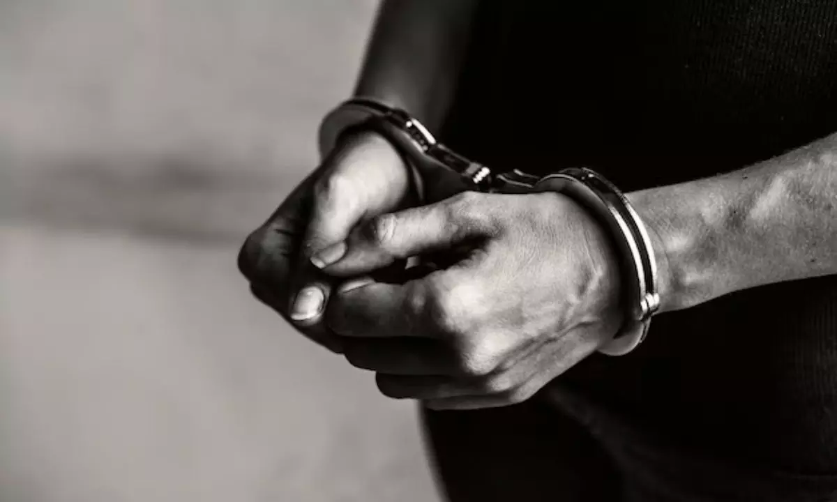 पीड़ित की पीठ पर लिखा धोखेबाज...,  11 लोगों को दी लिफ्ट, फिर की हत्या