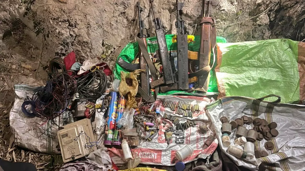 आतंकवादी खुद ही तैयार कर रहे देसी AK-47 और कई हथियार, असम पुलिस की बढ़ी चिंताएं