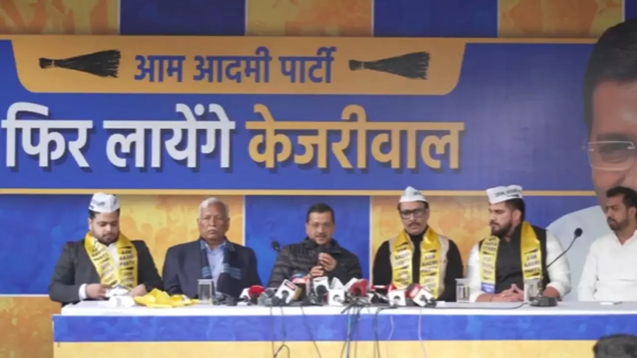 दिल्ली के चुनावी अखाड़े में AAP को ताकत दिला पाएंगे ये 80 पहलवान? केजरीवाल बोले- शरीर है तो जहान है दिल्ली के चुनावी अखाड़े में AAP को ताकत दिला पाएंगे ये 80 पहलवान? केजरीवाल बोले- शरीर है तो जहान है