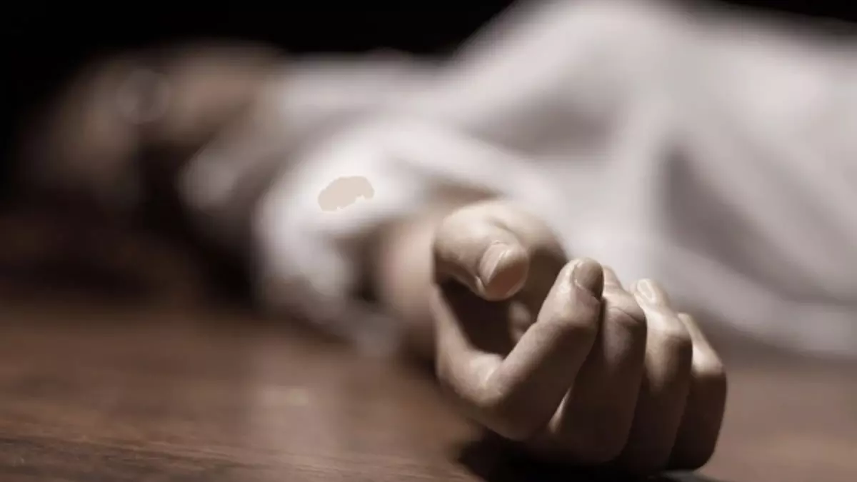 Guwahati: युवती ने ठुकराया प्रपोजल, तो प्रेमी ने उतारा मौत के घाट, फिर खुद को मारने की कोशिश