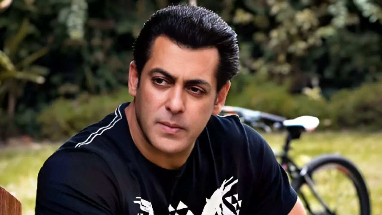 इस एक्ट्रेस के घर के बाहर Salman Khan ने किया था रात 3 बजे हंगामा, 17वीं मंजिल से कूदने को थे तैयार