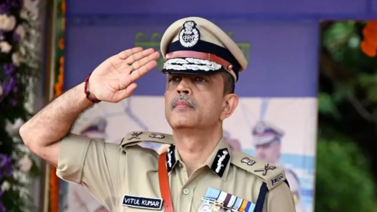 कौन हैं आईपीएस वितुल कुमार, जिन्हें बनाया गया CRPF का महानिदेशक