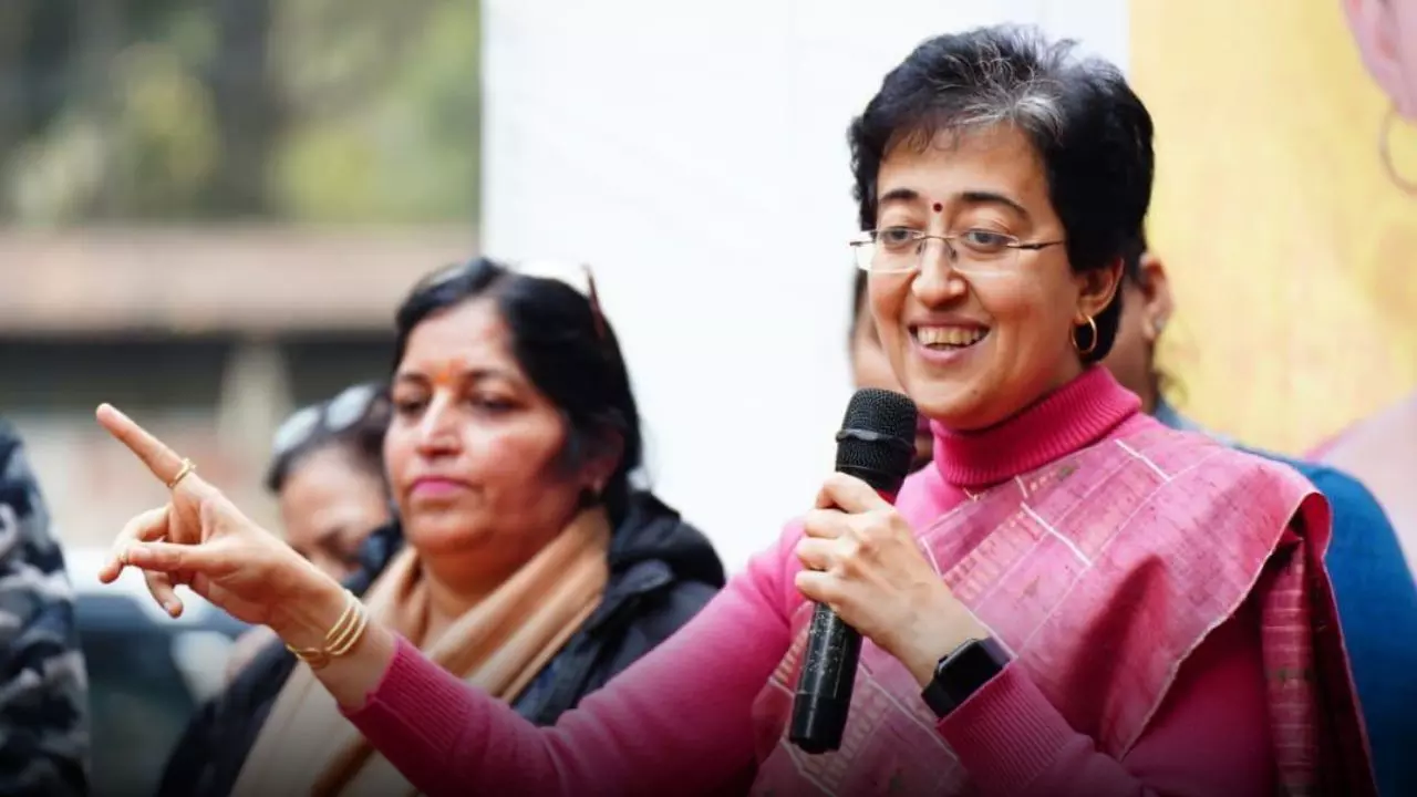दिल्ली की GSDP ढाई गुना तेज और सबसे कम महंगाई... CM आतिशी ने क्या-क्या किए दावे | VIDEO दिल्ली की GSDP ढाई गुना तेज और सबसे कम महंगाई... CM आतिशी ने क्या-क्या किए दावे | VIDEO
