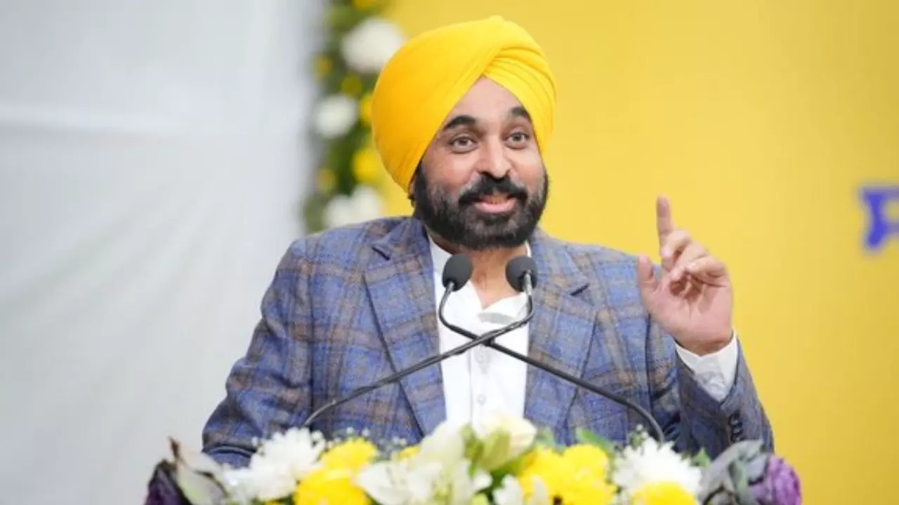 पंजाब में ट्रांसपोर्ट फैसिलिटी होगी बेहतर, CM मान ने रोडवेज बसों की संख्या बढ़ाने का किया एलान पंजाब में ट्रांसपोर्ट फैसिलिटी होगी बेहतर, CM मान ने रोडवेज बसों की संख्या बढ़ाने का किया एलान