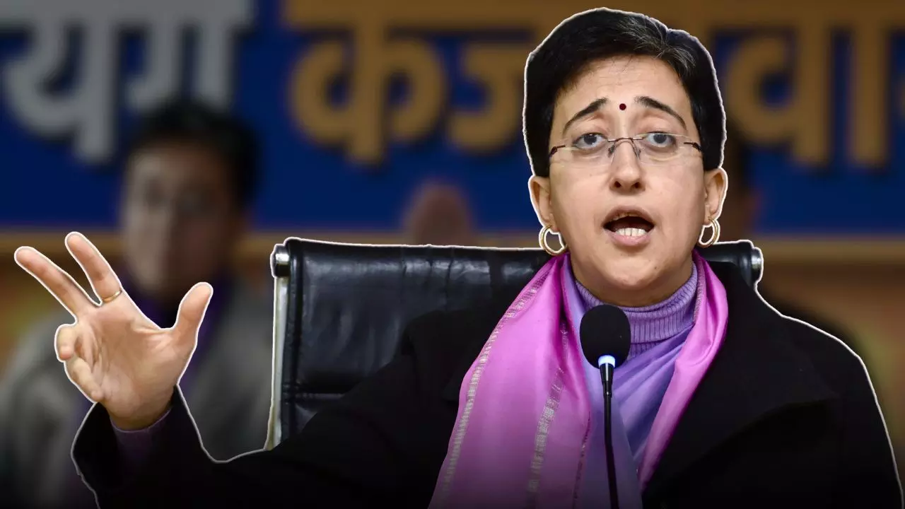 वोटर डिलीशन और एंट्री में बड़ा स्कैम... CM आतिशी ने समझाया छेड़छाड़ का गणित, BJP पर साजिश का आरोप