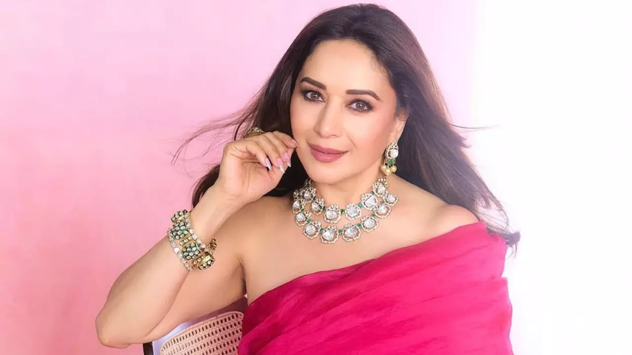 80 के दशक में बॉलीवुड की मनहूस लड़की थी Madhuri Dixit, डायरेक्टर Indra Kumar ने किया खुलासा