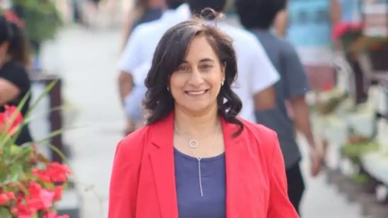 कनाडा के पीएम पद की रेस में सबसे आगे भारतवंशी अनीता आनंद? जानें कौन कनाडा के पीएम पद की रेस में सबसे आगे भारतवंशी अनीता आनंद? जानें कौन
