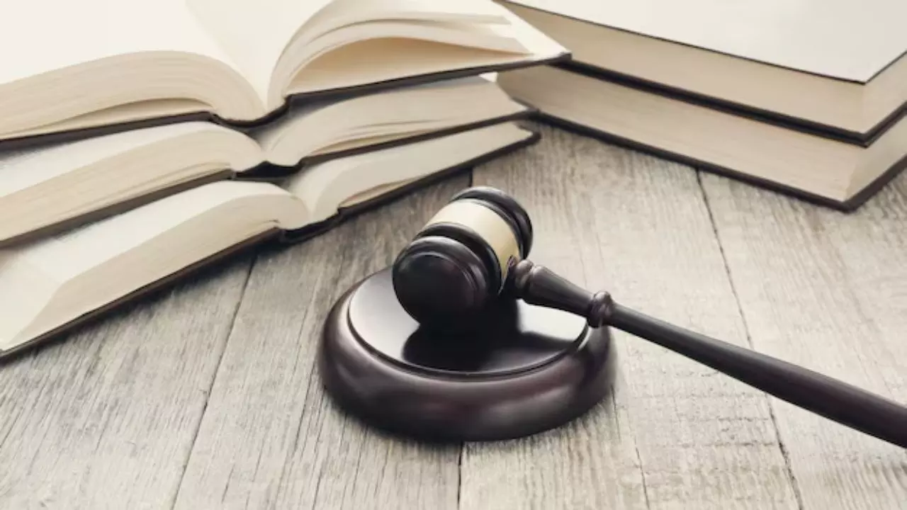 अब बहू देगी सास को गुजारा भत्ता, आखिर हाईकोर्ट ने क्यों सुनाया ये फैसला?