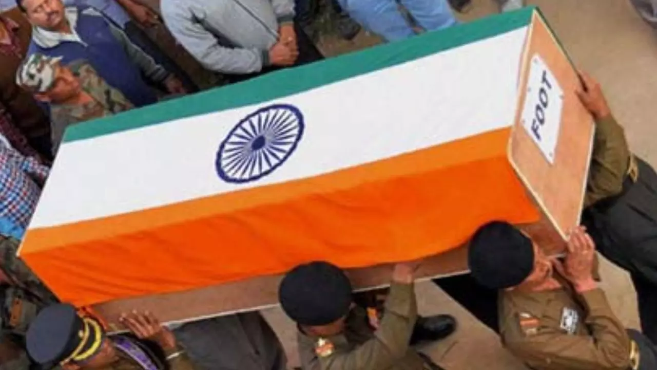 आंखों से बहते रहे आंसू! पायलट सुधीर की मौत पर जज पत्नी का इमोशनल लेटर