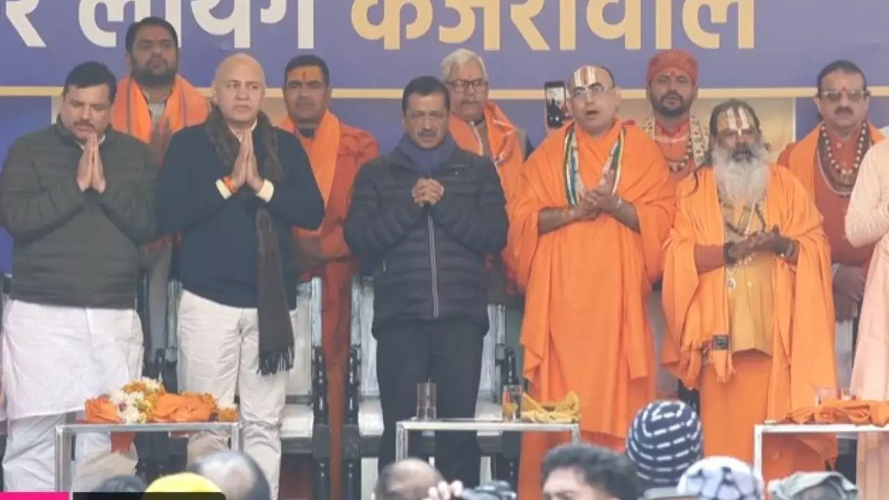 BJP के घर में AAP ने लगाई सेंध! केजरीवाल ने सनातन सेवा समिति बनाते ही कर दिया बड़ा खेल
