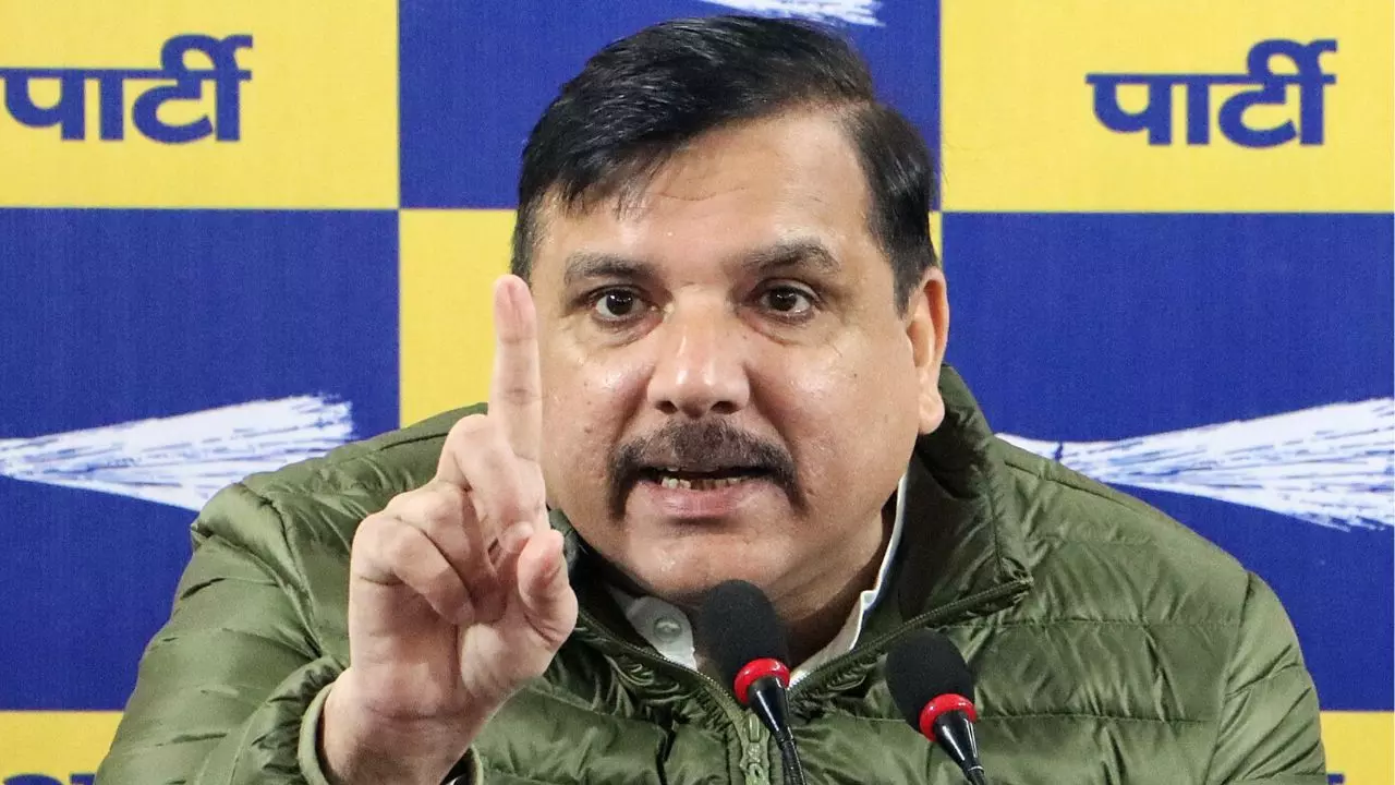 घर, ऑफिस और दुकान हर एक पते पर कई वोट... संजय सिंह ने BJP नेताओं के नाम लेकर लगाए आरोप