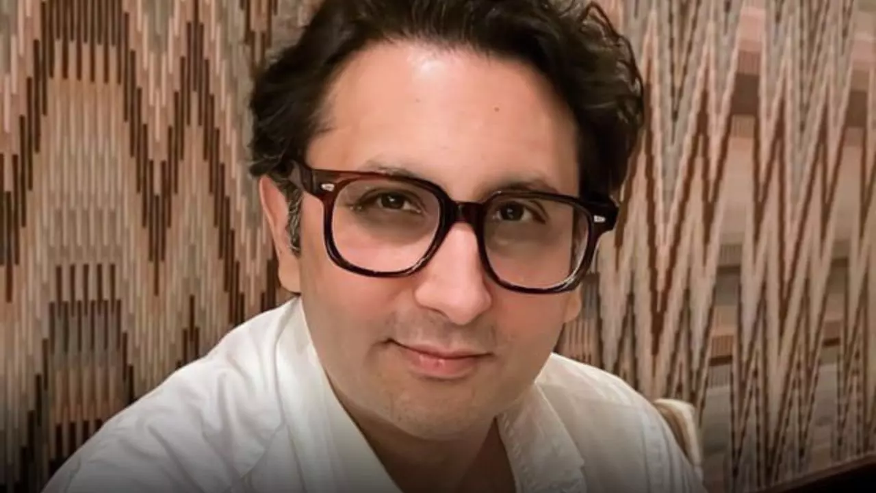 मेरी पत्नी को मुझे घूरना है बेहद पसंद... अदार पूनावाला का L&T चीफ पर तंज, वर्क लाइफ बैलेंस पर दिया मंत्र