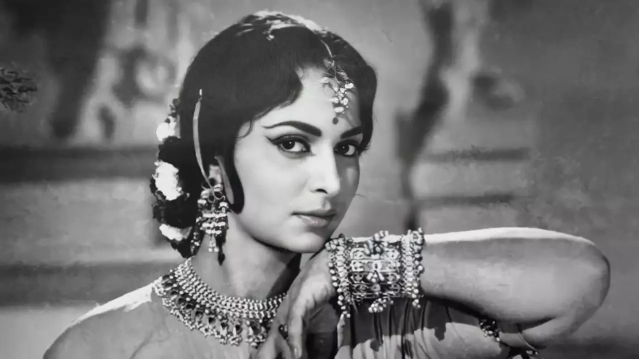 तुम्हारे नाम में ग्लैमर नहीं... इंडस्ट्री में नाम बदलने के ट्रेंड पर Guru Dutt से लड़ पड़ी थी Waheeda Rehman